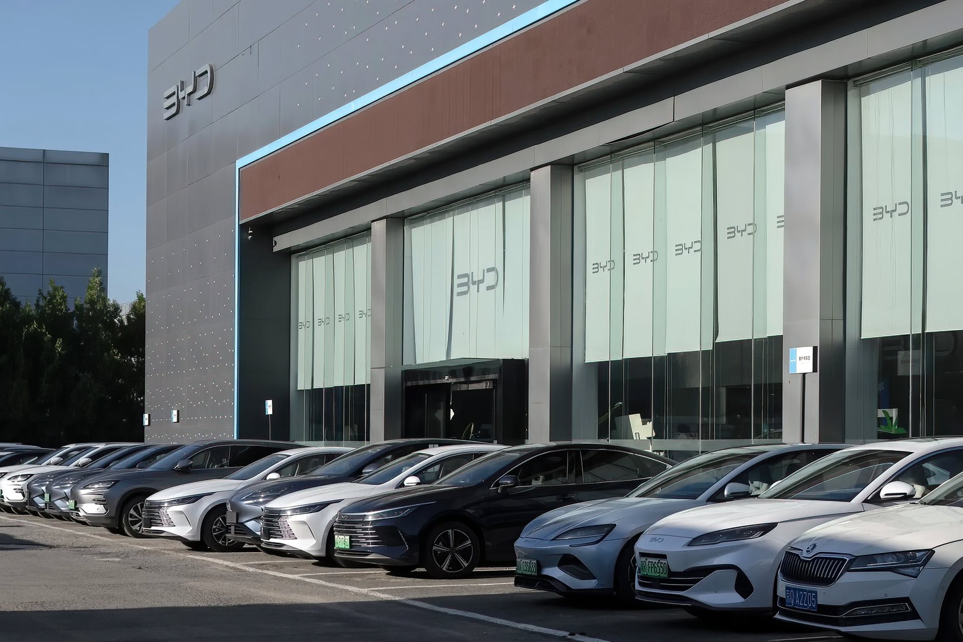 a-byd-dealership-in-beijing.jpg