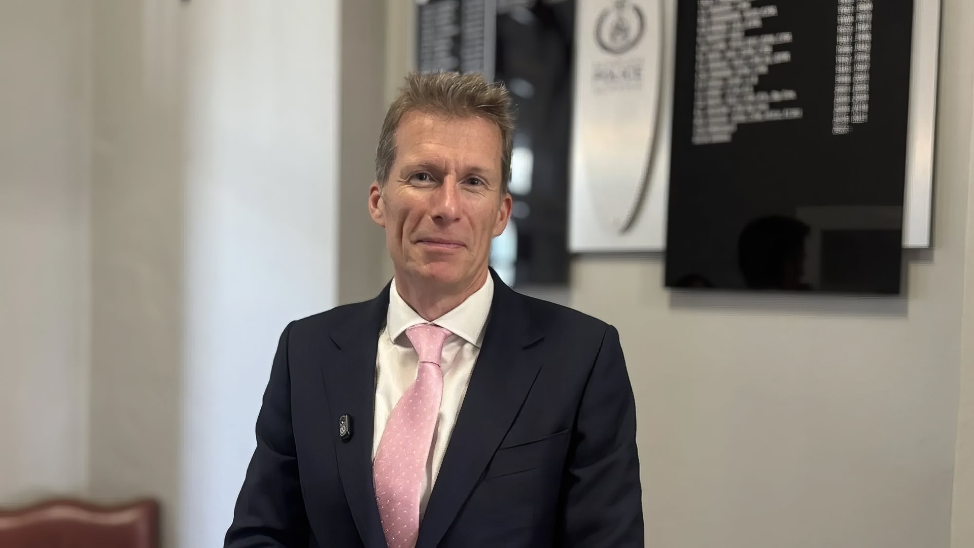 bermuda-governor.jpg