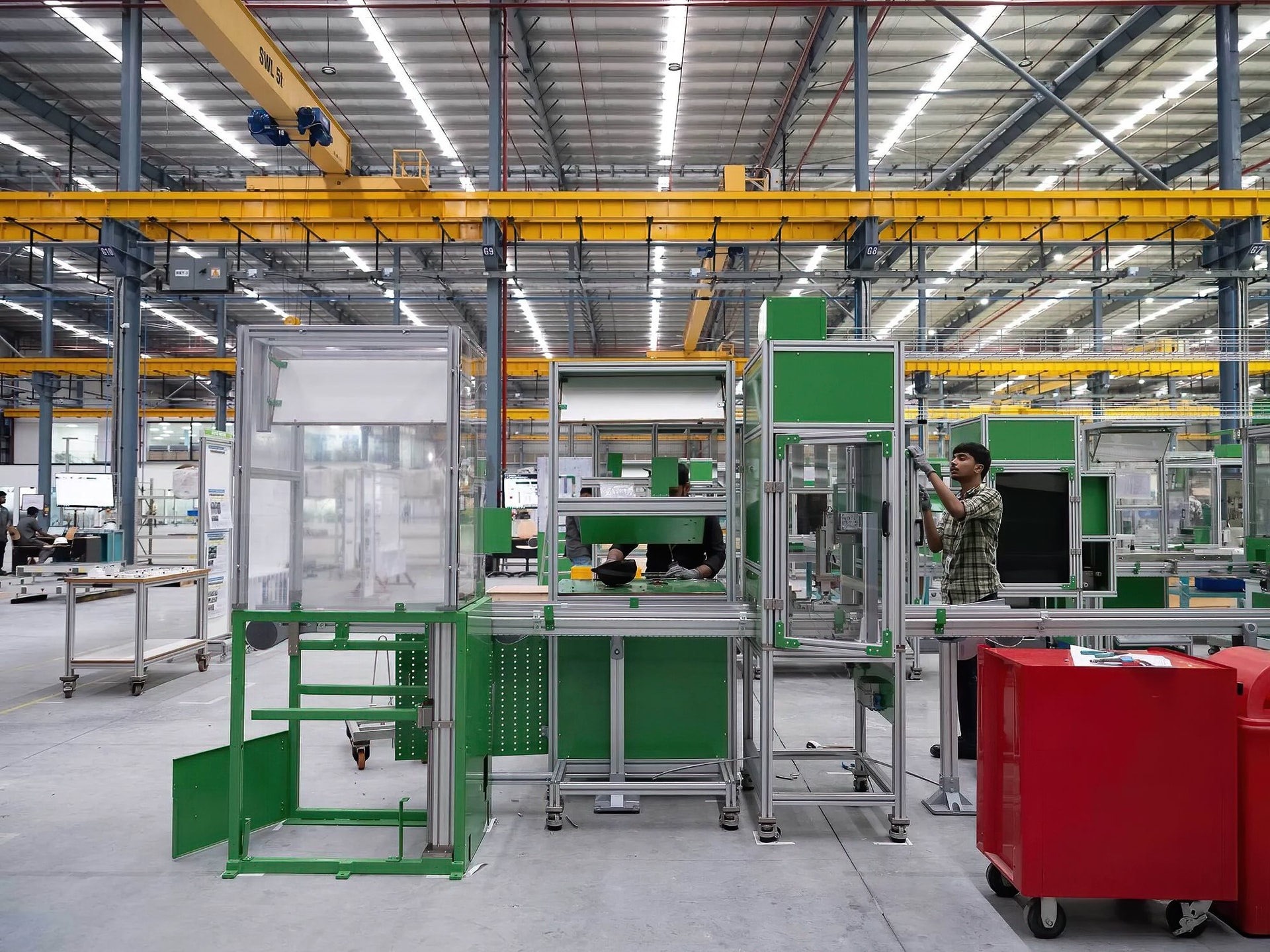 workers-at-the-titan-engineering-automation-ltd_gayatri-ganju-.jpg