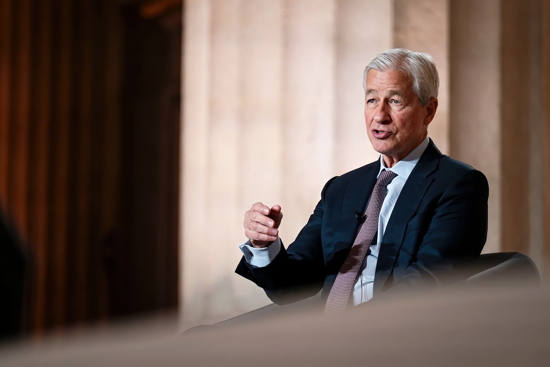 jamie-dimon_al-drago.jpg