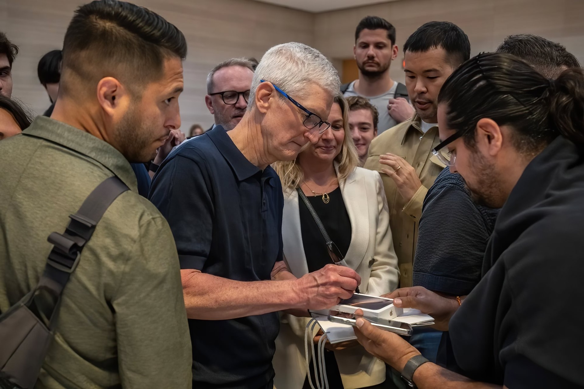 tim-cook_victor-j.-blue.jpg