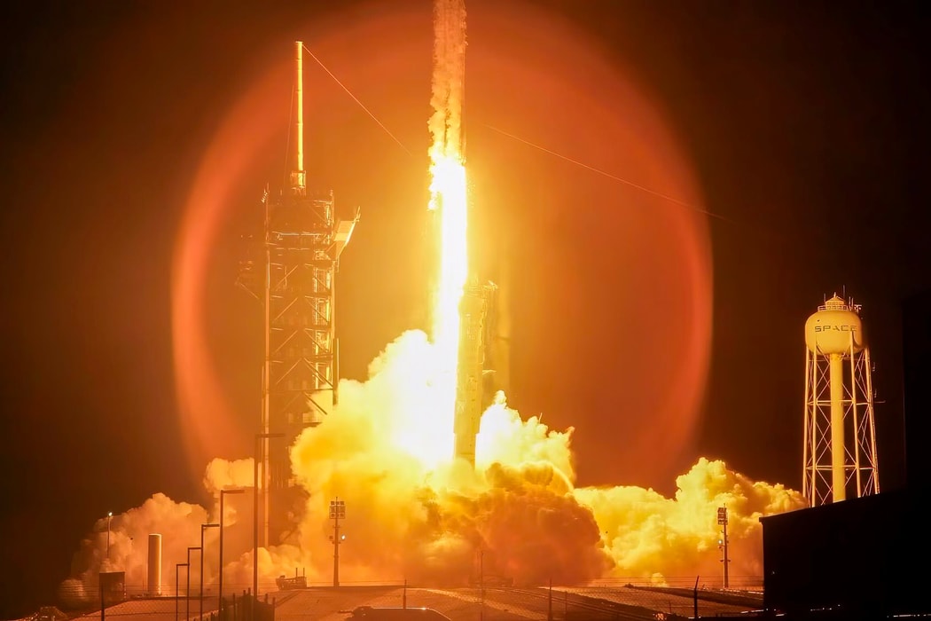 Elon Musk cân nhắc bán một phần cổ phần nội bộ SpaceX
