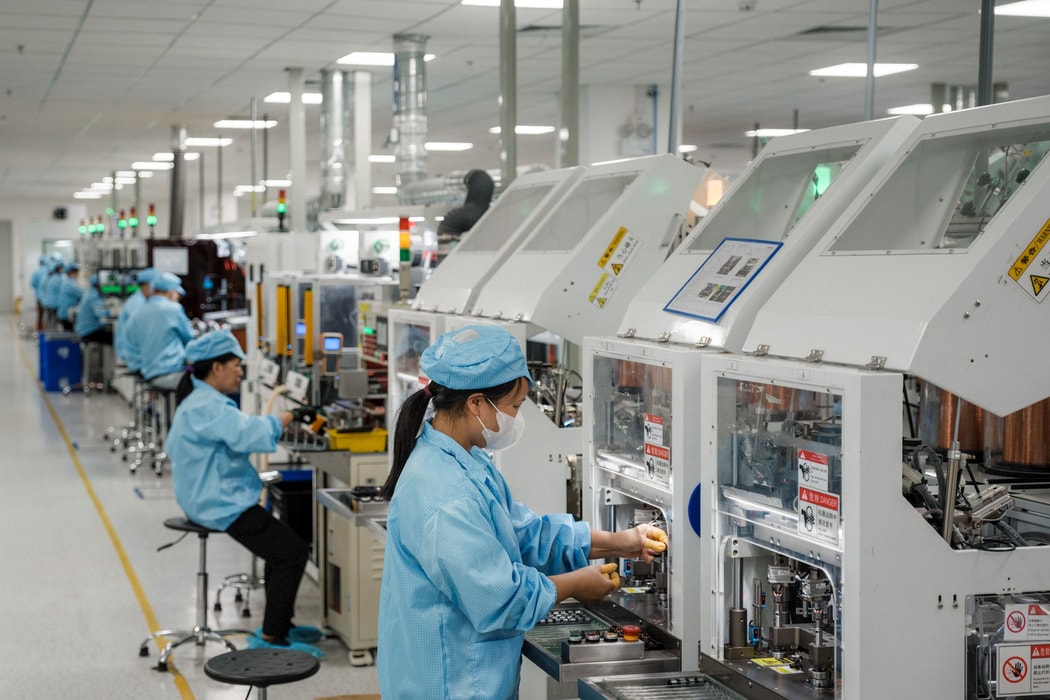 Chỉ số PMI Việt Nam tiếp tục giảm, vẫn dưới mức 50 điểm