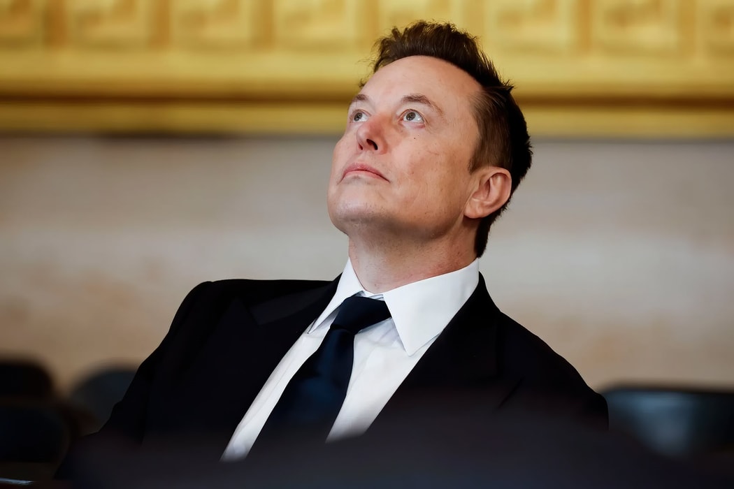 Elon Musk cảnh báo trí tuệ nhân tạo và drone là tương lai của chiến tranh