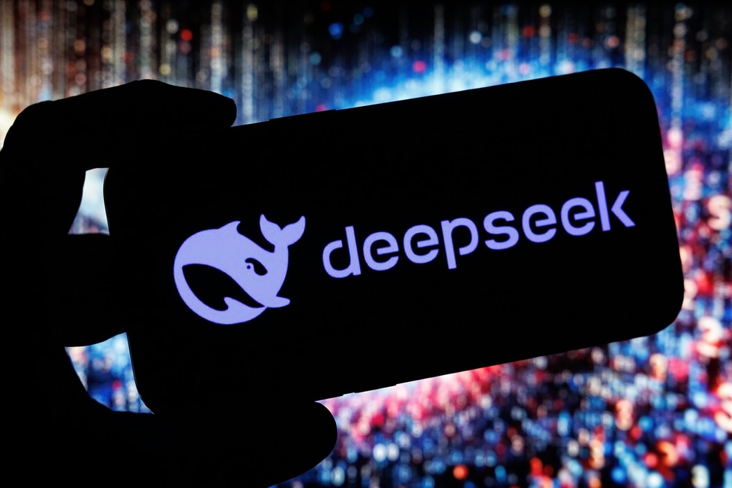 DeepSeek thổi bùng đà tăng chứng khoán Trung Quốc thêm 1,3 ngàn tỉ USD