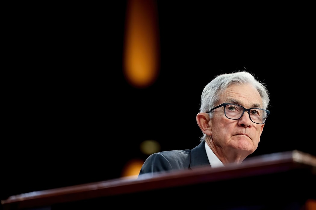 Cố vấn kinh tế của Trump lên kế hoạch đối thoại thường xuyên với Chủ tịch Fed Powell