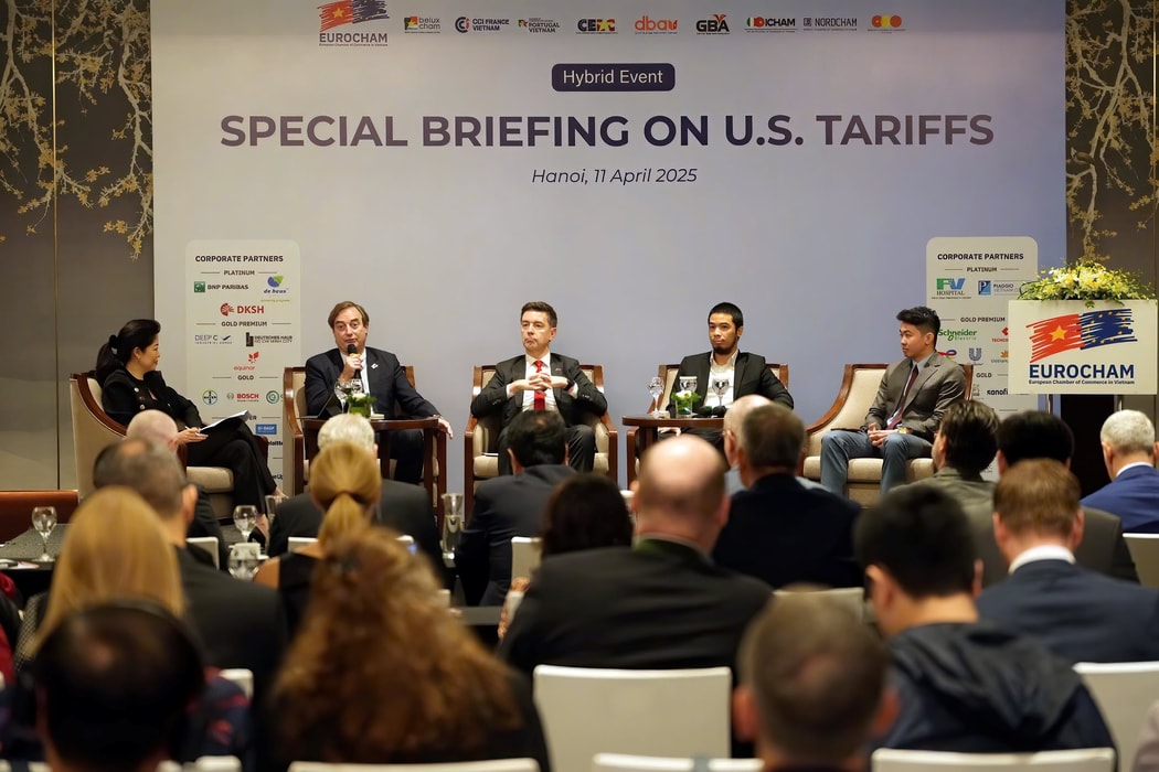 Chủ tịch EuroCham: Doanh nghiệp châu Âu sẽ không rời Việt Nam