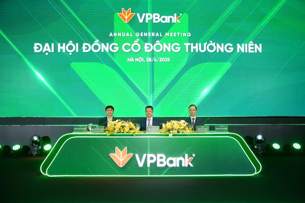 VPBank đặt mục tiêu tăng trưởng tín dụng 25%, nợ xấu xuống dưới 3% năm 2025