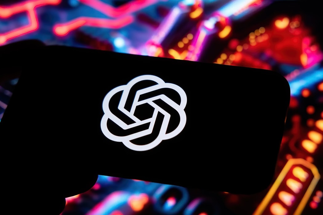 OpenAI giữ nguyên mô hình phi lợi nhuận, rút kế hoạch tái cấu trúc