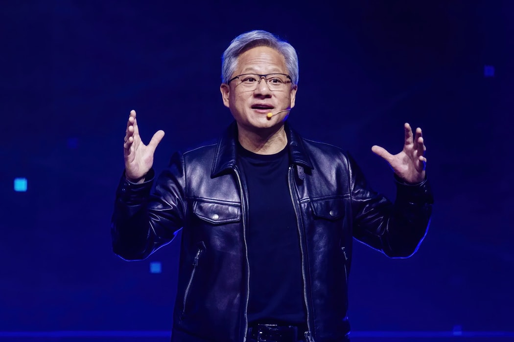 CEO Nvidia dự báo thị trường AI Trung Quốc sẽ đạt 50 tỷ USD
