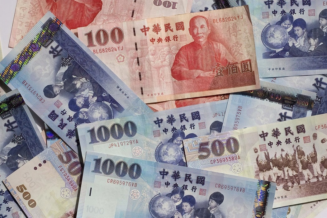 Đài Loan tiếp tục duy trì lãi suất thấp khi đồng nội tệ tăng giá kỷ lục