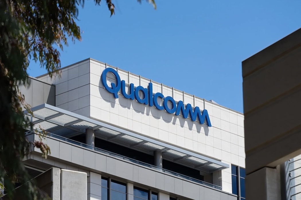 Qualcomm chi 2,4 tỉ USD thâu tóm Alphawave tăng sức mạnh mảng A.I