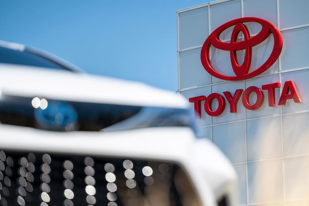 Toyota đề xuất hỗ trợ phân phối xe Mỹ tại thị trường Nhật Bản