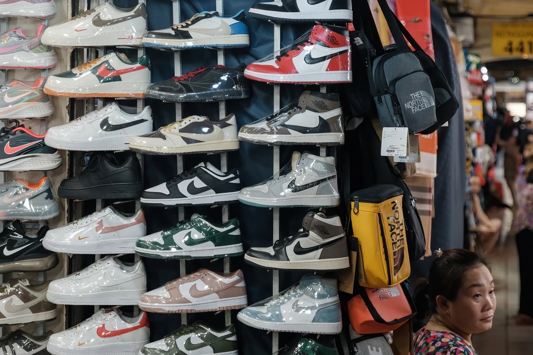 Việt Nam gặp Nike và Walmart để tìm sự ủng hộ trước nguy cơ bị áp thuế 46%