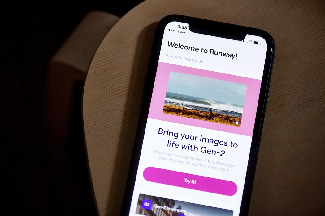 Meta đàm phán mua startup video Runway nhằm phát triển mảng A.I