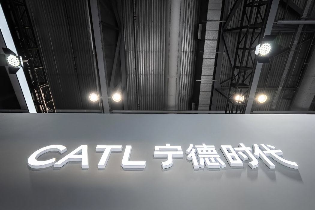 Thương hiệu CATL. Hình ảnh: Chan Long Hei/Bloomberg
