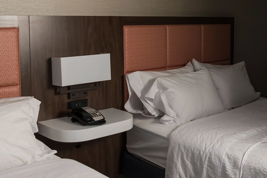 Giấc mơ Mỹ tầm trung: Công thức “đủ dùng” của Hampton Inn cho tham vọng thống trị toàn cầu