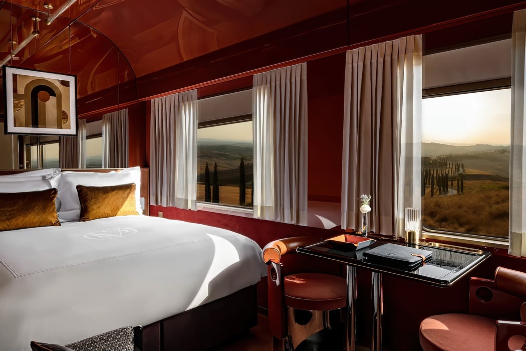 Một khoang hạng sang trên tàu La Dolce Vita Orient Express. Hình ảnh: MR. TRIPPER/ORIENT EXPRESS
