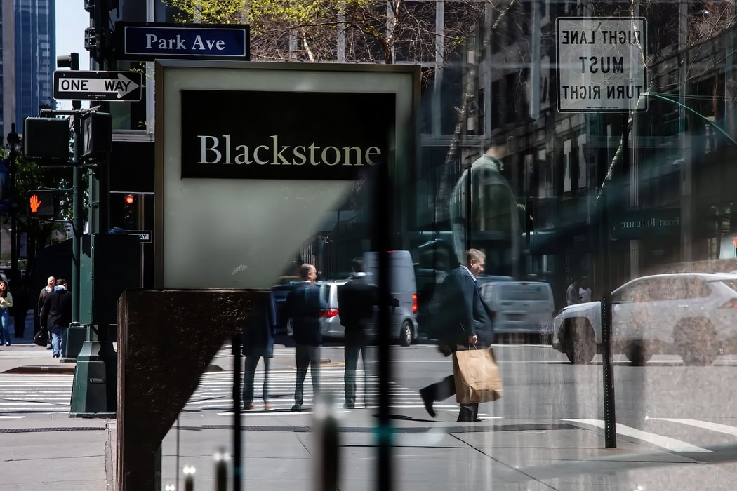 Blackstone dự báo giao dịch thứ cấp sẽ vượt 400 tỉ USD vào năm 2030