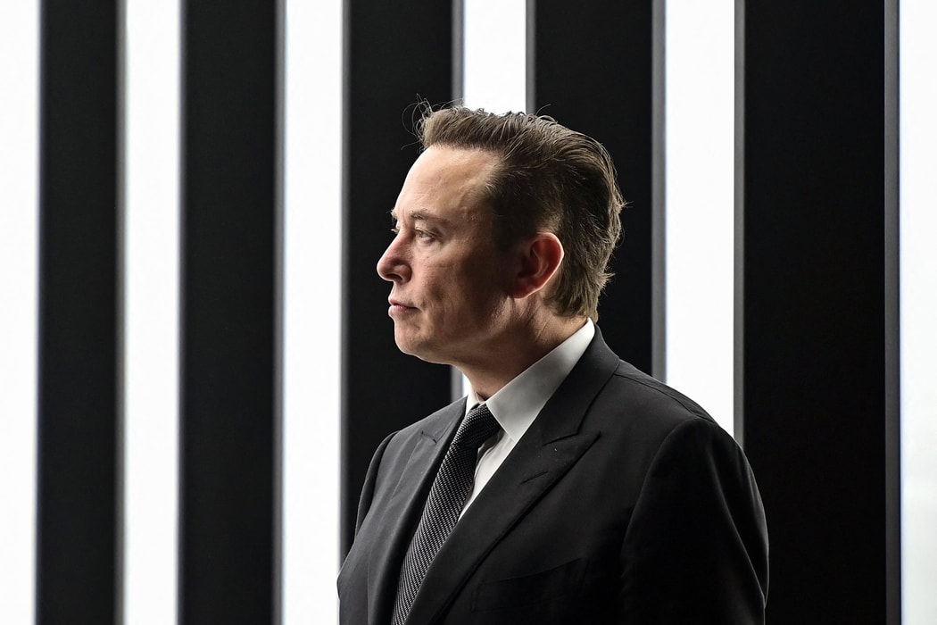 Musk mua 1 tỉ USD cổ phiếu Tesla không đồng nghĩa ông sẽ trở lại Tesla